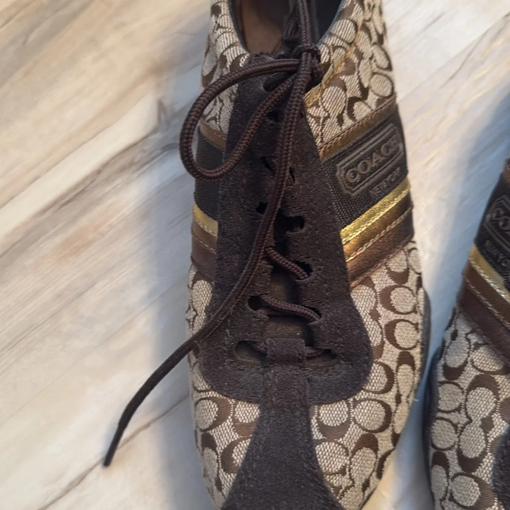 Coach Shoes - Picture 5 of 6